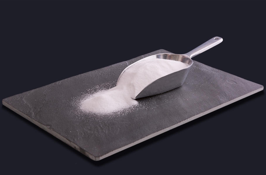 Shovel with food salt of Suprasel